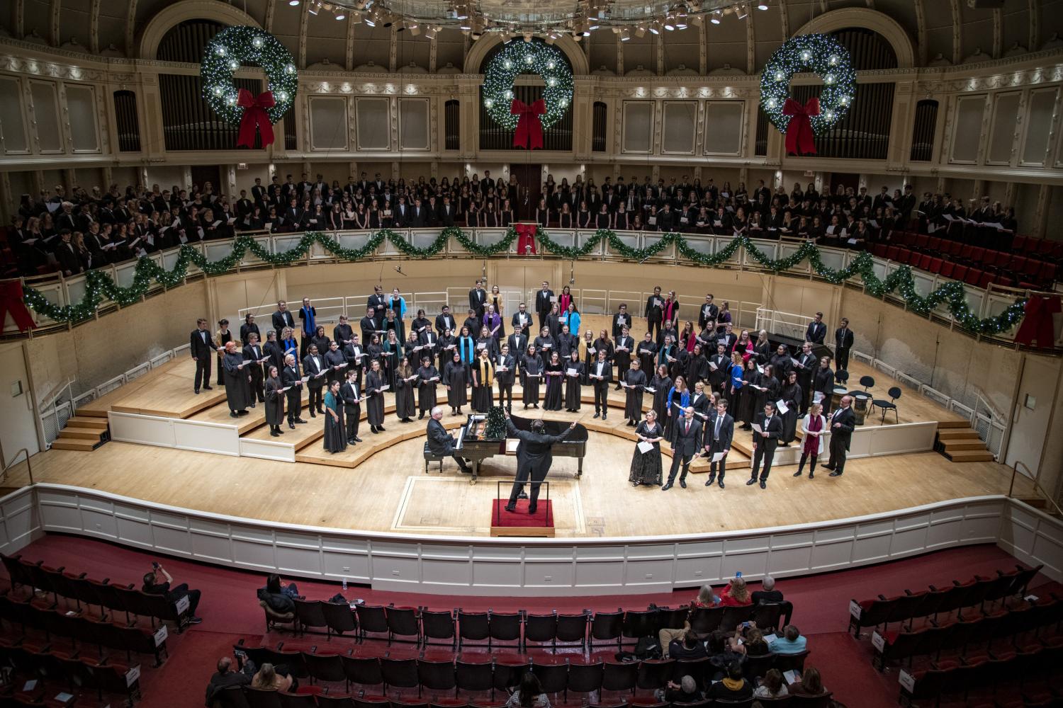 <a href='http://mb5.wxt10.com'>全球十大赌钱排行app</a>合唱团在芝加哥交响音乐厅演出.